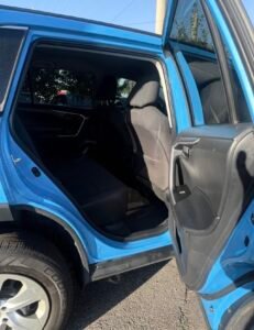 RAV4 · LE Sport Utility 4D