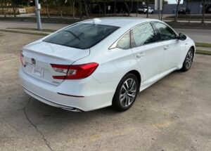 Accord Hybrid · Sedan 4D