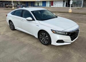 Accord Hybrid · Sedan 4D