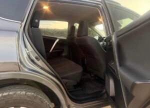 RAV4 · LE Plus Sport Utility 4D