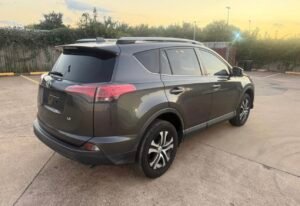 RAV4 · LE Plus Sport Utility 4D