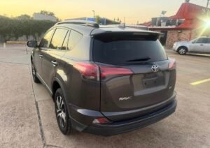RAV4 · LE Plus Sport Utility 4D