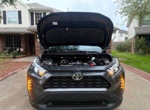 RAV4 · LE Sport Utility 4D