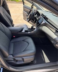 Camry · SE Sedan 4D