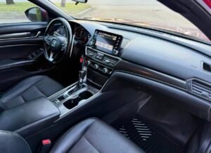 Accord · Sport Sedan 4D