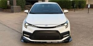 Corolla · SE Sedan 4D