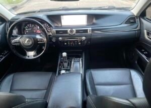 GS · GS 200t Sedan 4D