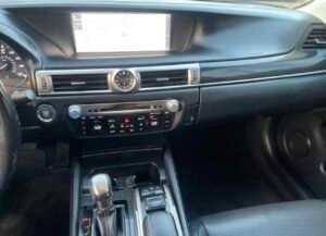 GS · GS 200t Sedan 4D