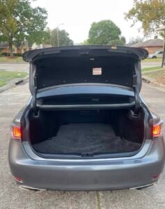 GS · GS 200t Sedan 4D