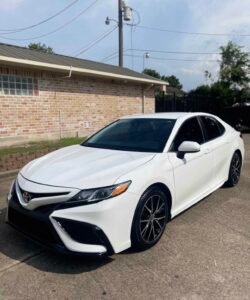 Camry · SE Sport Sedan 4D