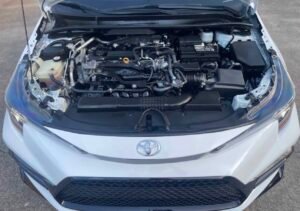 Corolla · SE Sedan 4D