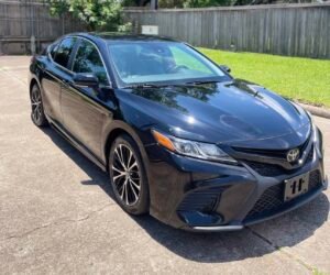 Camry · SE Sport Sedan 4D