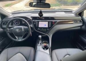 Camry · LE Sedan 4D