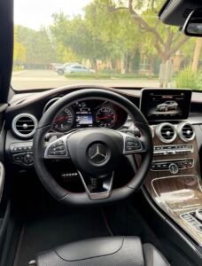 . C 43 AMG 4MATIC Sedan 4D