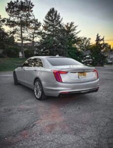 · 3.6 Premium Luxury Sedan 4D