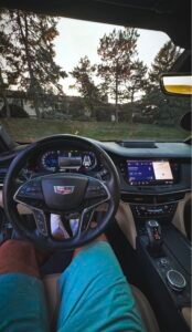 · 3.6 Premium Luxury Sedan 4D