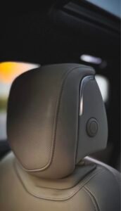 · 3.6 Premium Luxury Sedan 4D