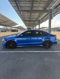 · Premium Plus Sedan 4D