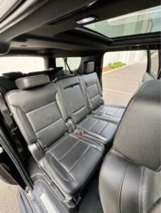 · LT Sport Utility 4D