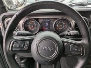 · Unlimited Sport SUV 4D